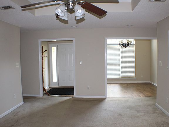 5th image of 169 Long Pine Dr