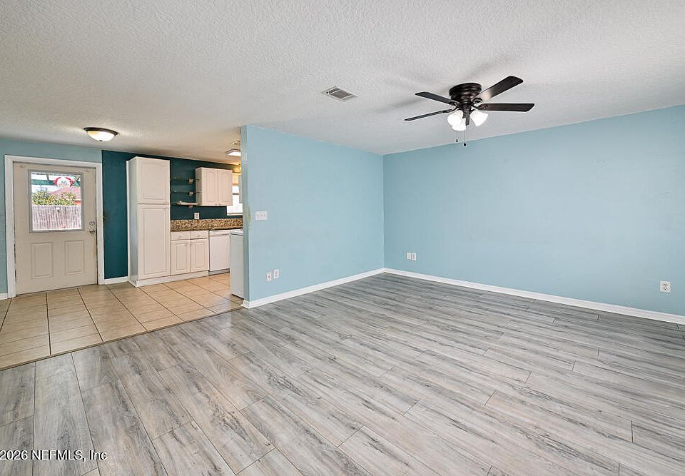 1st image of 2805 KIOWA Avenue