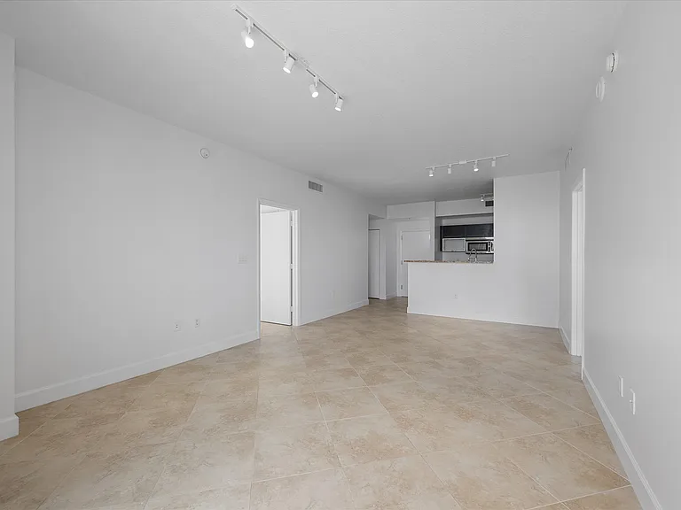 550 Okeechobee Blvd #1605 — Photo 9