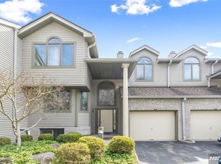 856 Hemlock Ct #T175, Norwood, NJ