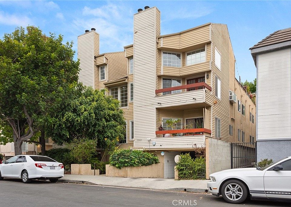 1st image of 11831 Courtleigh Dr APT 203