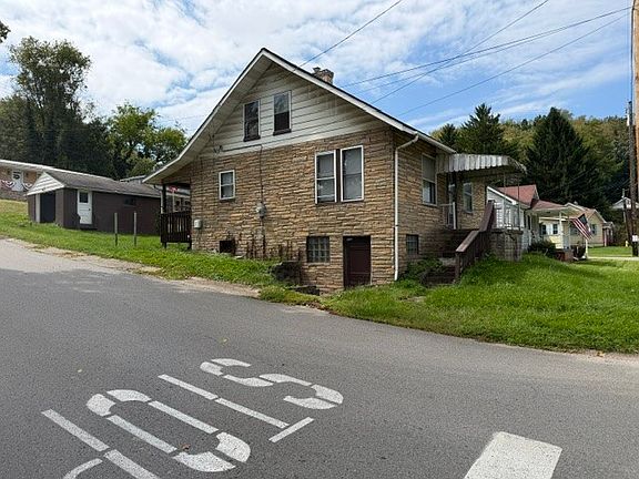 2nd image of 301 Patterson Ave