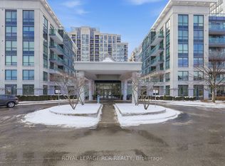 30 N Park Rd #109, Vaughan, ON L4J0G6