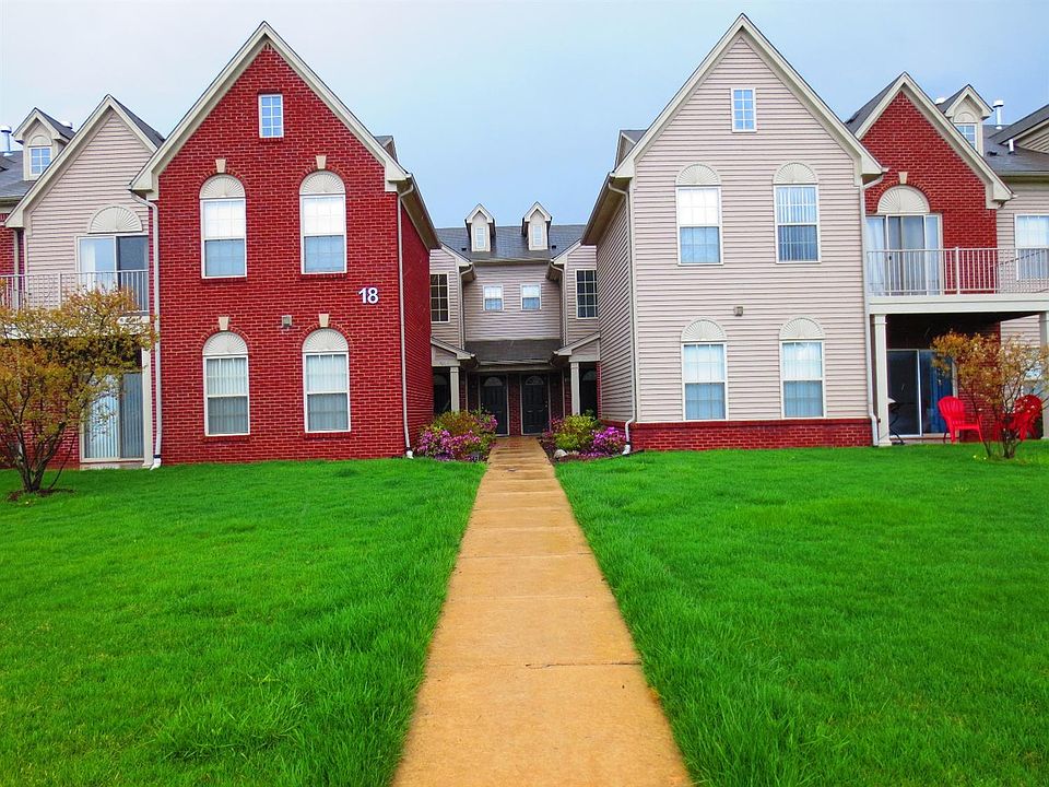 1st image of 1128 Addington Ln #118