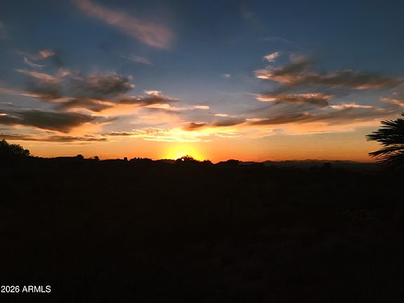 3rd image of 11245 E Greenway Rd