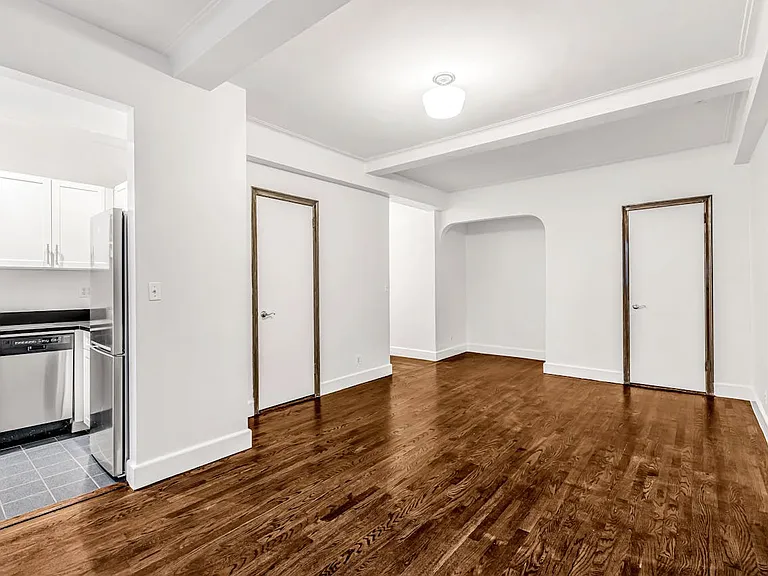 24 5th Ave #229 — Photo 2