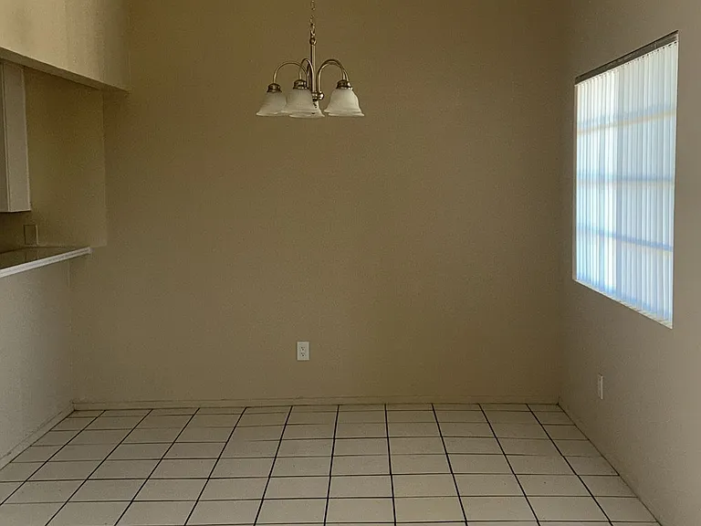 3418 W Orange Ave #207 — Photo 6