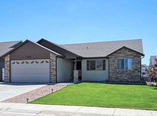 1212 Big Sky St, Gillette, WY 82718