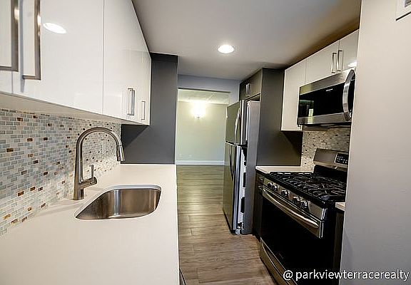 4th image of 850 49th St #5A