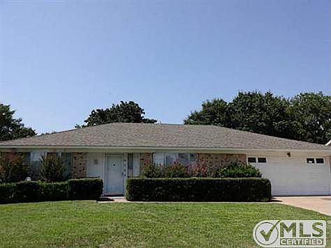 2nd image of 8525 Brookview Dr