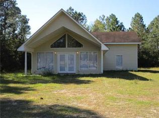 9801 Bragg Rd, Moss Point, MS 39562
