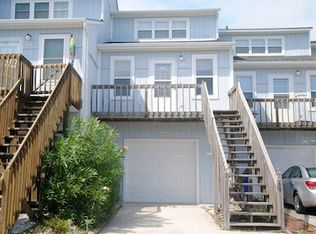 26 Bermuda Landing Pl, North Topsail Beach, NC 28460