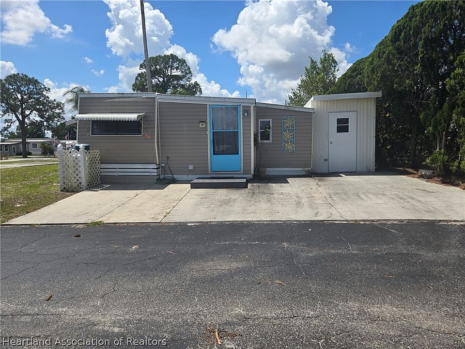 1st image of 97 Circle Rdg
