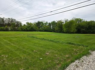 7585/7548 Pontiac Trl, West Bloomfield, MI 48323