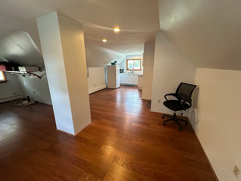 297 Bacon St #3 — Photo 21