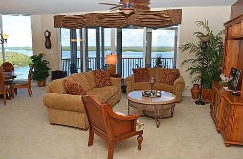5th image of 4137 Bay Beach Ln Unit 582