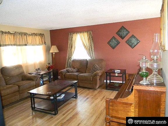 4th image of 907 Westview Dr