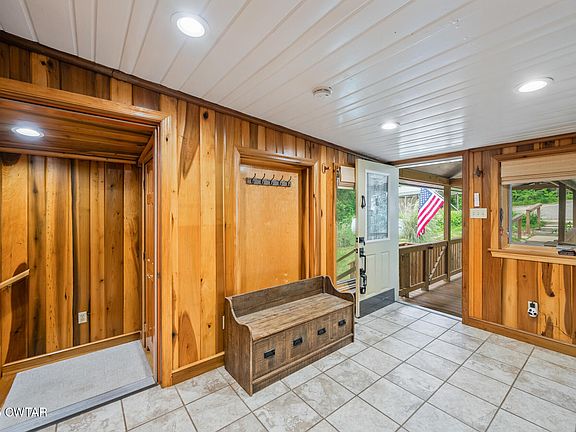 41st image of this home