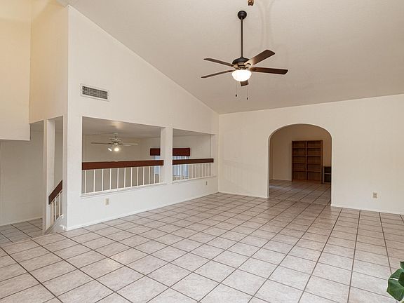 Tons of Decorating Options.