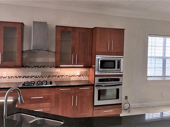 5th image of 1493 Silverado Dr