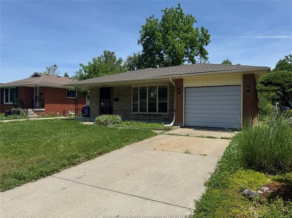 2650 Rivard Ave, Windsor, ON N8T 2H5