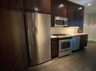 156 Prince St #2R, New York, NY 10012