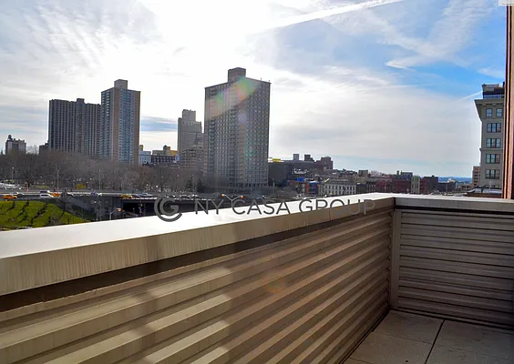 Rented by NY Casa Group | media 21