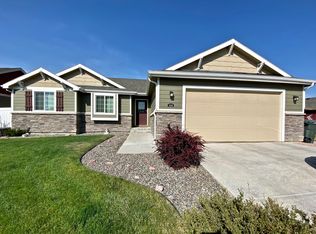 1009 Sako Dr, Gillette, WY 82718