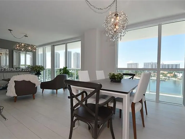 400 Sunny Isles Blvd #CU-521 — Photo 1