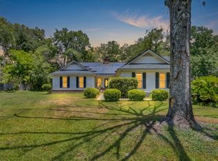4 Garth Dr, Charleston, SC 29414