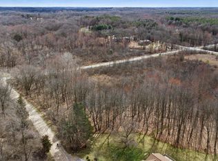 Ellen Ln, Jackson, MI 49201