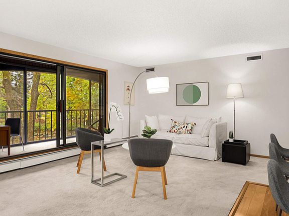 2nd image of 6051 Laurel Ave APT 108