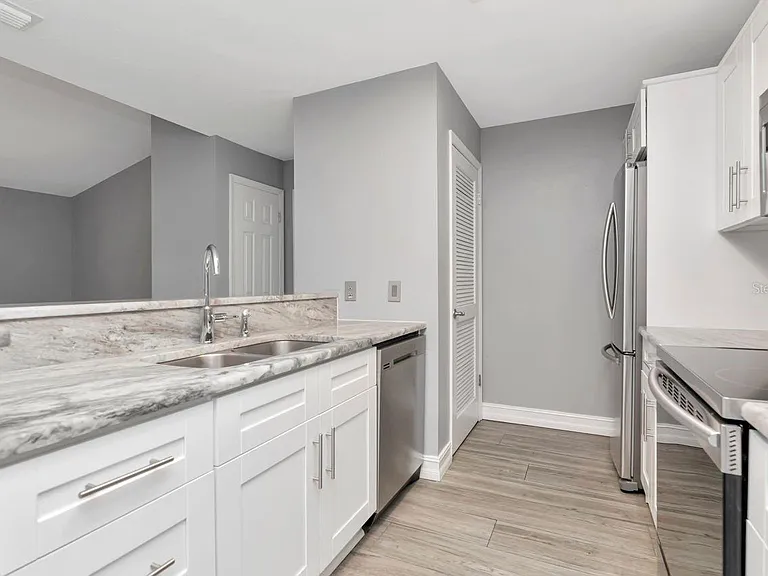 9481 Highland Oak Dr #1506 — Photo 8