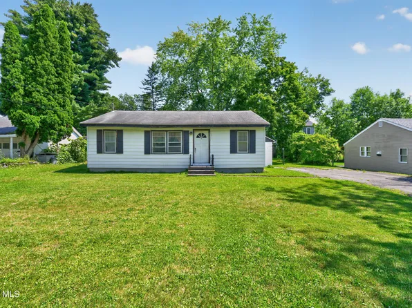 3 Alamo Lane, Schenectady, NY 12304