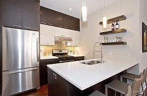 3rd image of 1429 N Sedgwick St APT 5S