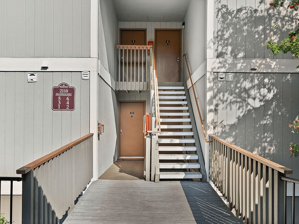 Scenic community grounds with open green space