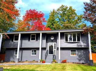 922 Petinot Pl, Stevensville, MD 21666