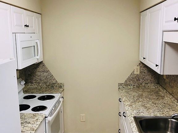 2nd image of 101 Danya Ct