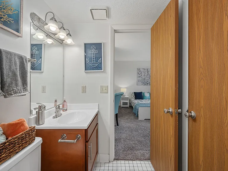 The Woodridge Collection — Photo 29