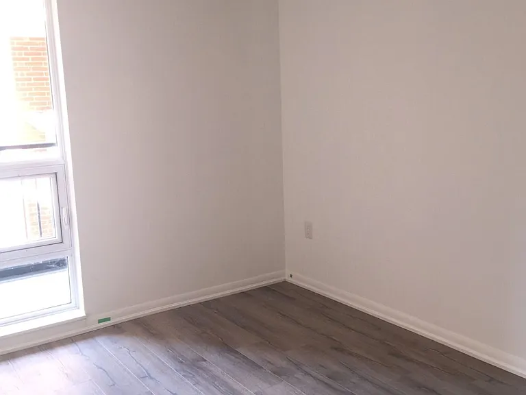 830 Lawrence Ave W #423 — Photo 6