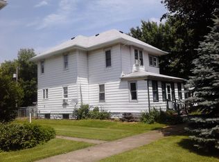 106 E Broadway, Stanwood, IA 52337