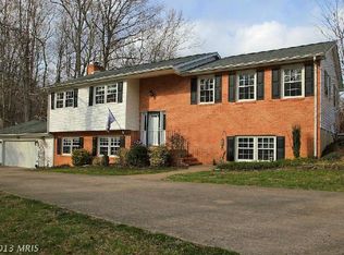 2 Marshall Ln, Stafford, VA 22554