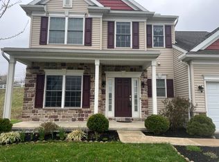 3 Shelduck Ln, Mechanicsburg, PA 17050