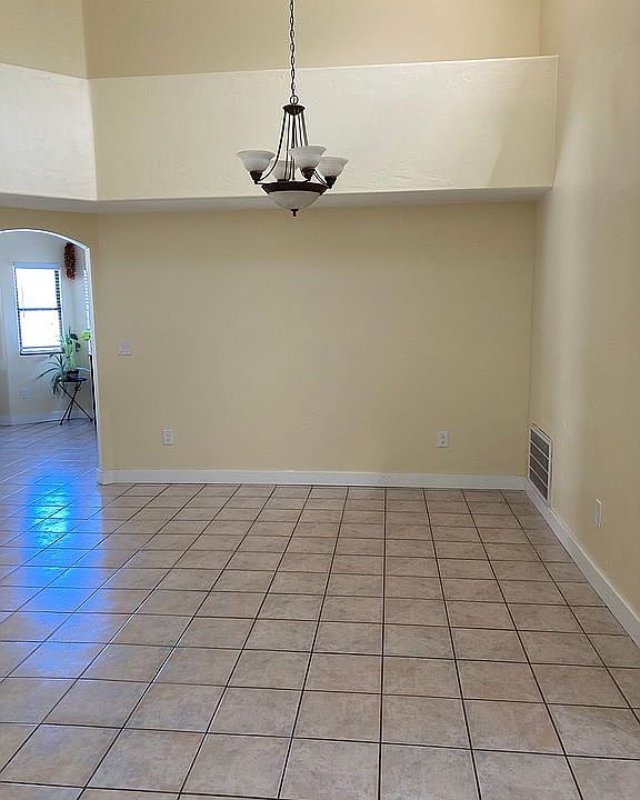 1st image of 9291 N Broken Lance Dr