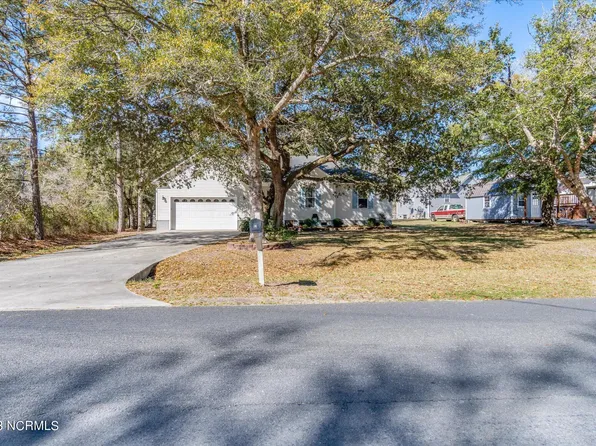 112 Salty Shores Road, Newport, NC 28570