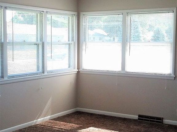 5th image of 1404 Avenue F