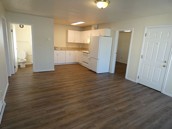 5th image of 1203 E 1st St #8