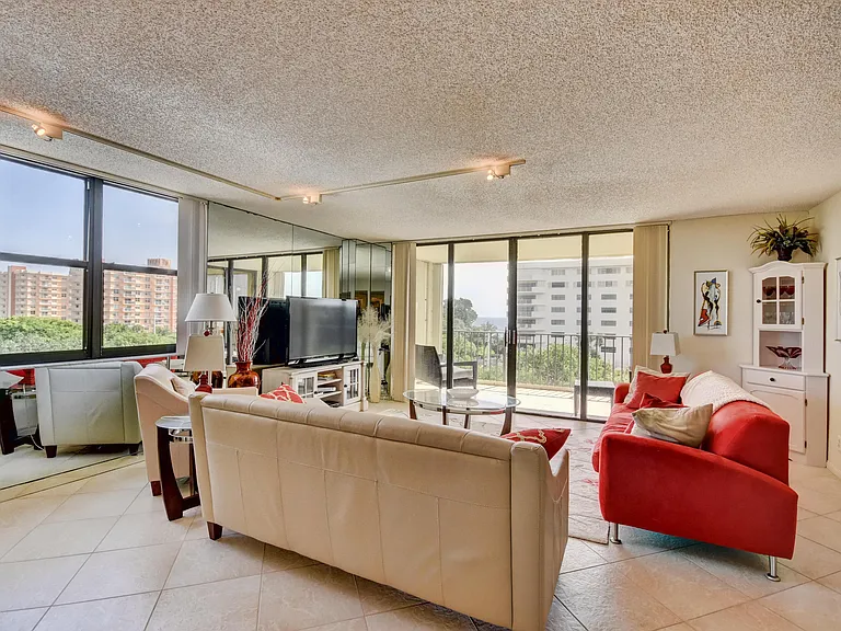 4600 S Ocean Blvd #604 — Photo 4