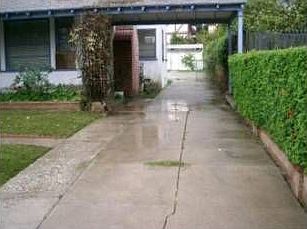 2nd image of 421 W Garfield Ave