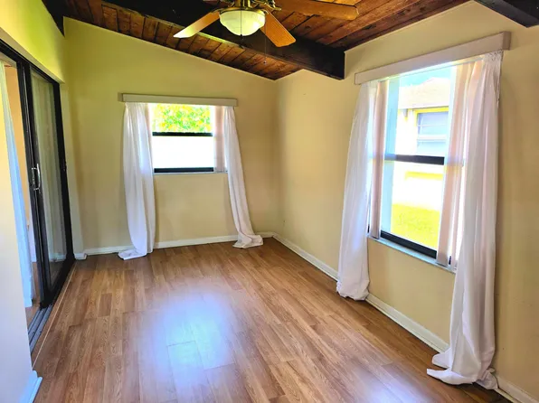 504 Briarwood Circle #1-54, Hollywood, FL 33024